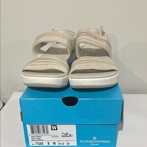 Clarks Cloudsteppers Arla Stroll Beige Cream